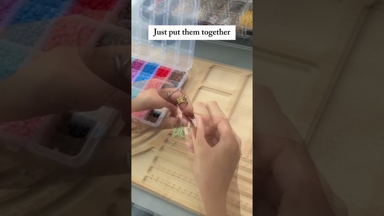 Her Lab For The Small Green Pendant 