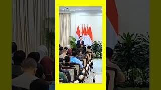 The Vice President attended the National Resilience Institute (Lemhannas) to provide training on ...