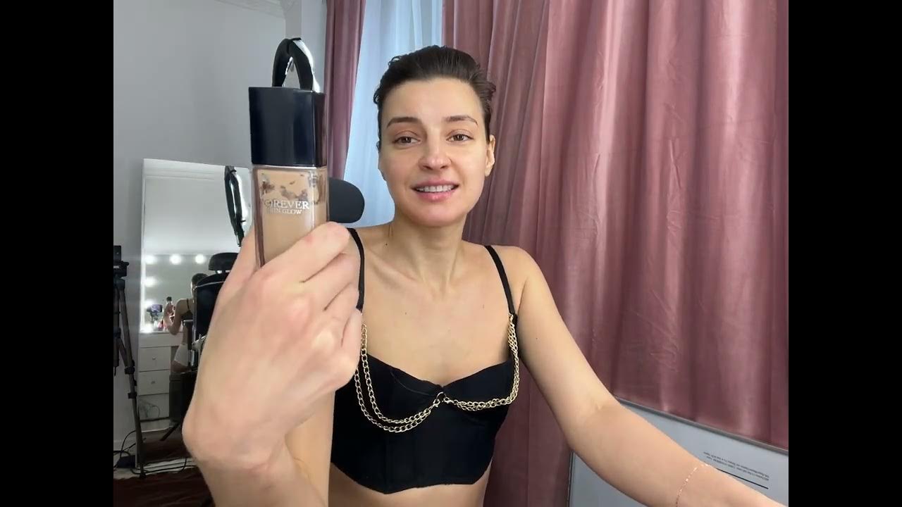 Вагинальды оргазм кезінде ағу Әйелдің мүшесі мен кискасы бар