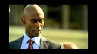 Lance Reddick de Fringe : le bêtisier