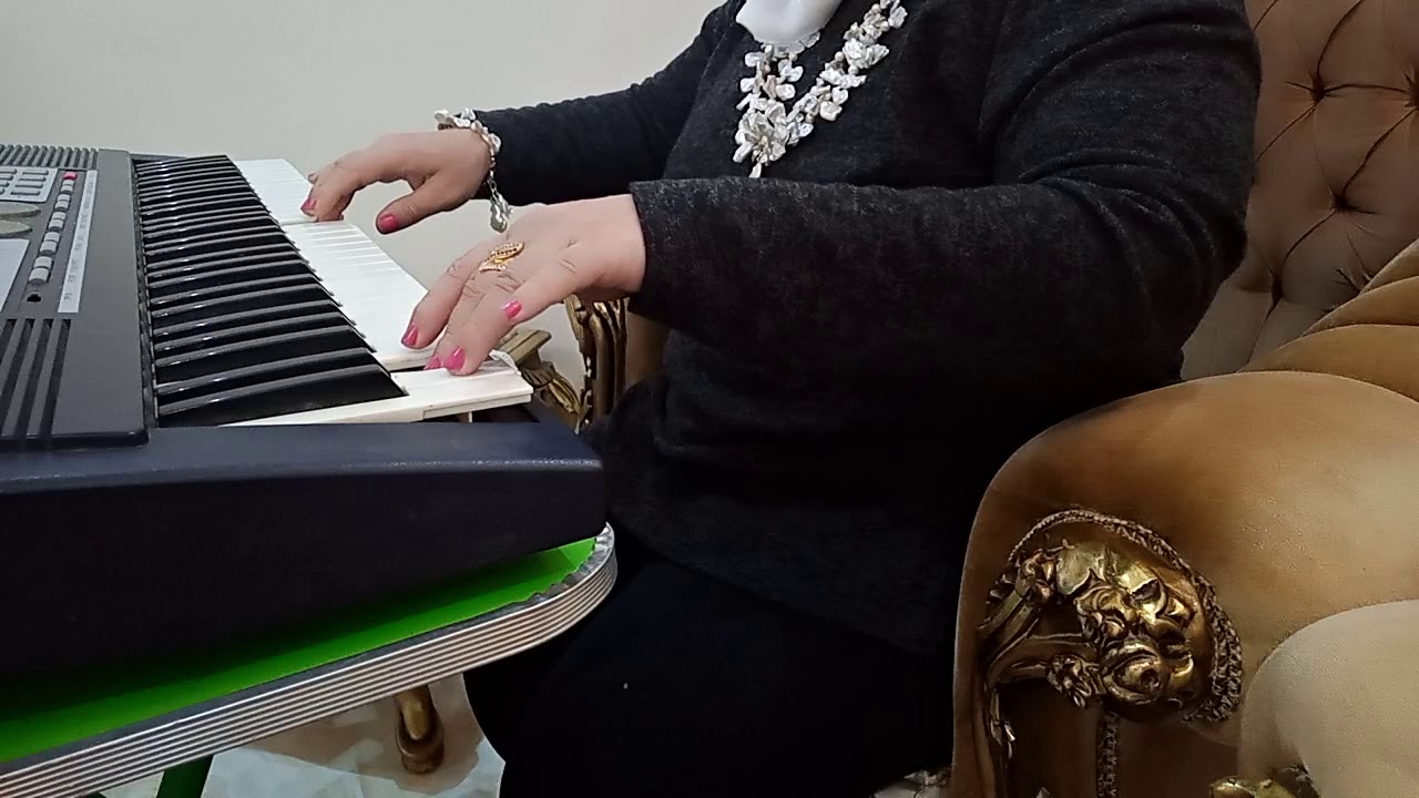 تدريبات غنائية على سلم دو الكبير وتنويعات على الأشكال الإيقاعية