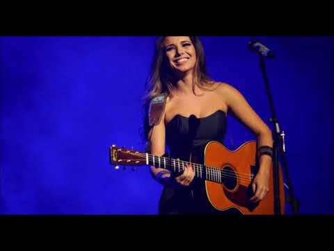 Paula Fernandes -