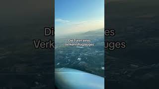 Seid ihr schon mal Fallschirm gesprungen? #fliegerei#pilot#flugzeug#cockpit#landung#fallschirm