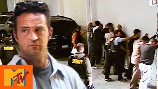 Matthew Perry's Illegal Car Sale Is Raided By Police | Punk'd Resimi