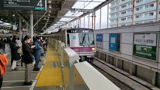 12月1日二子玉川駅 東京メトロ半蔵門線8000系 トップナンバー編成 8101F 入線