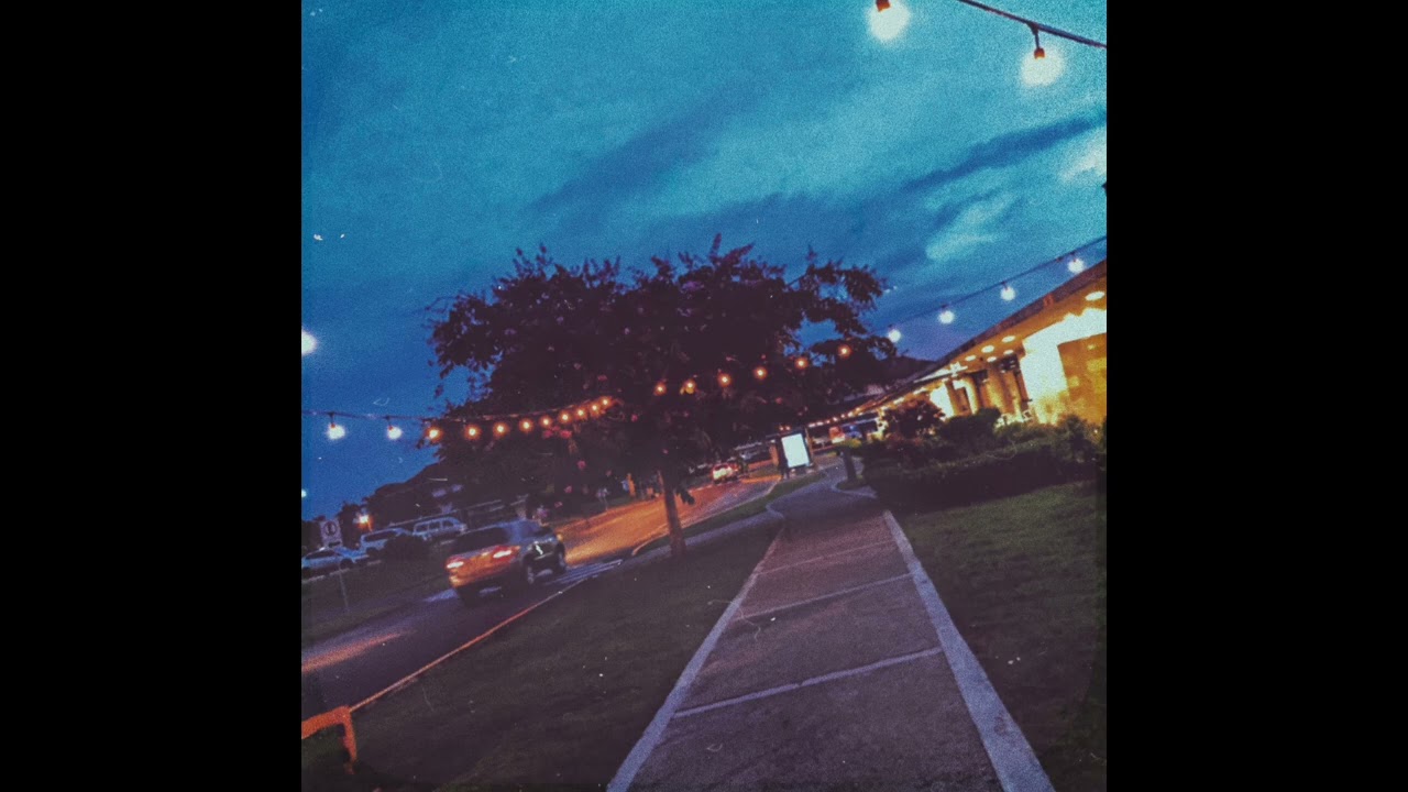 Adbeel, Agx12 - Clouds (Official Audio) adlı videoyu YouTube'da izle Adbeel, Agx12 - Clouds (Official Audio) adlı videoyu YouTube'da izle