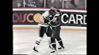 Basil McRae vs Stu Grimson - Jan 5, 1992