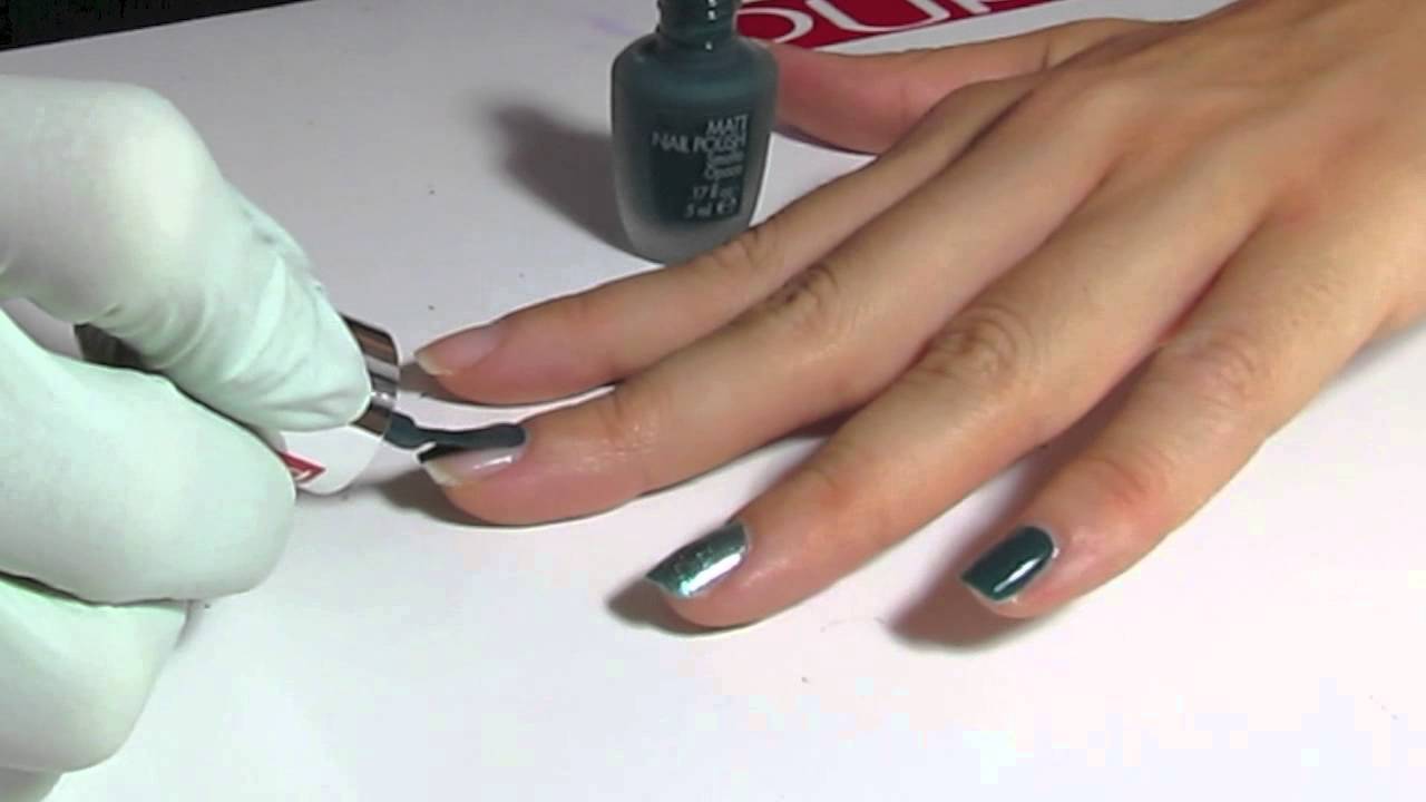 Tutorial #NailArt Luxury striping | Mikeligna per PUPA Nail Academy