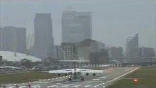 Worst ever crosswind landing - nearly crashed!!!