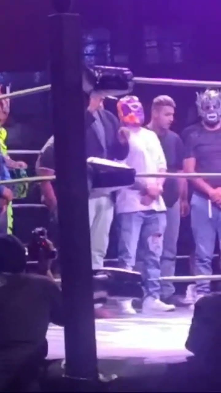 Minuto de Aplauso para GRAN HAMADA en la Arena Naucalpan