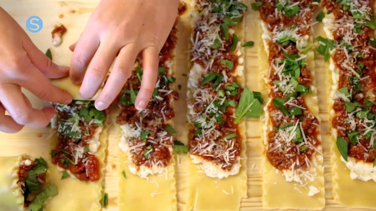 4 Cheese Lasagna Roll Ups Simplemost Youtube