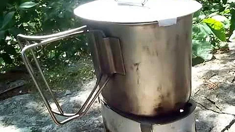 Cooking with the Cari-Cook fuel tablets