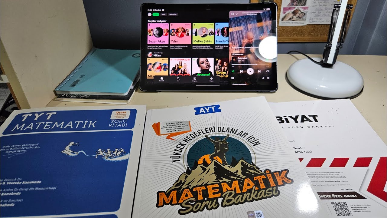 hayatına yeni kitaplar eklemek hem de 14 şubatta, sardı