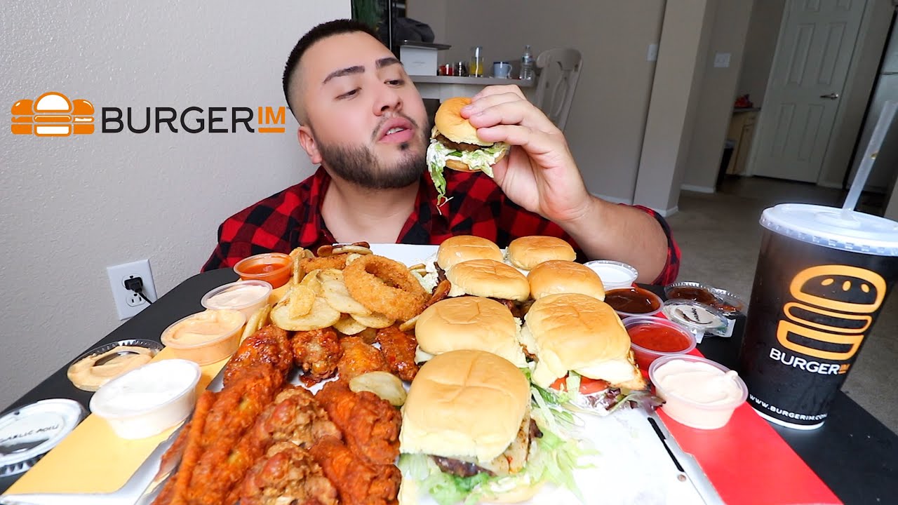 BurgerIM • MUKBANG  Burgers, Onion Rings & Wings