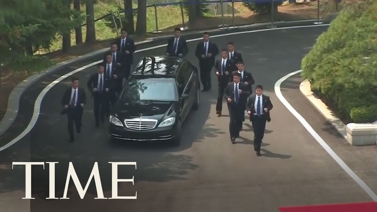 Kim Jong Un Brought 12 Bodyguards Alongside His Limo During His