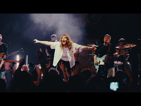 Fickle Friends - Happier (Live at Village Underground)