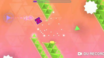 (2.11) Platonic by Spu7nix | Geometry Dash
