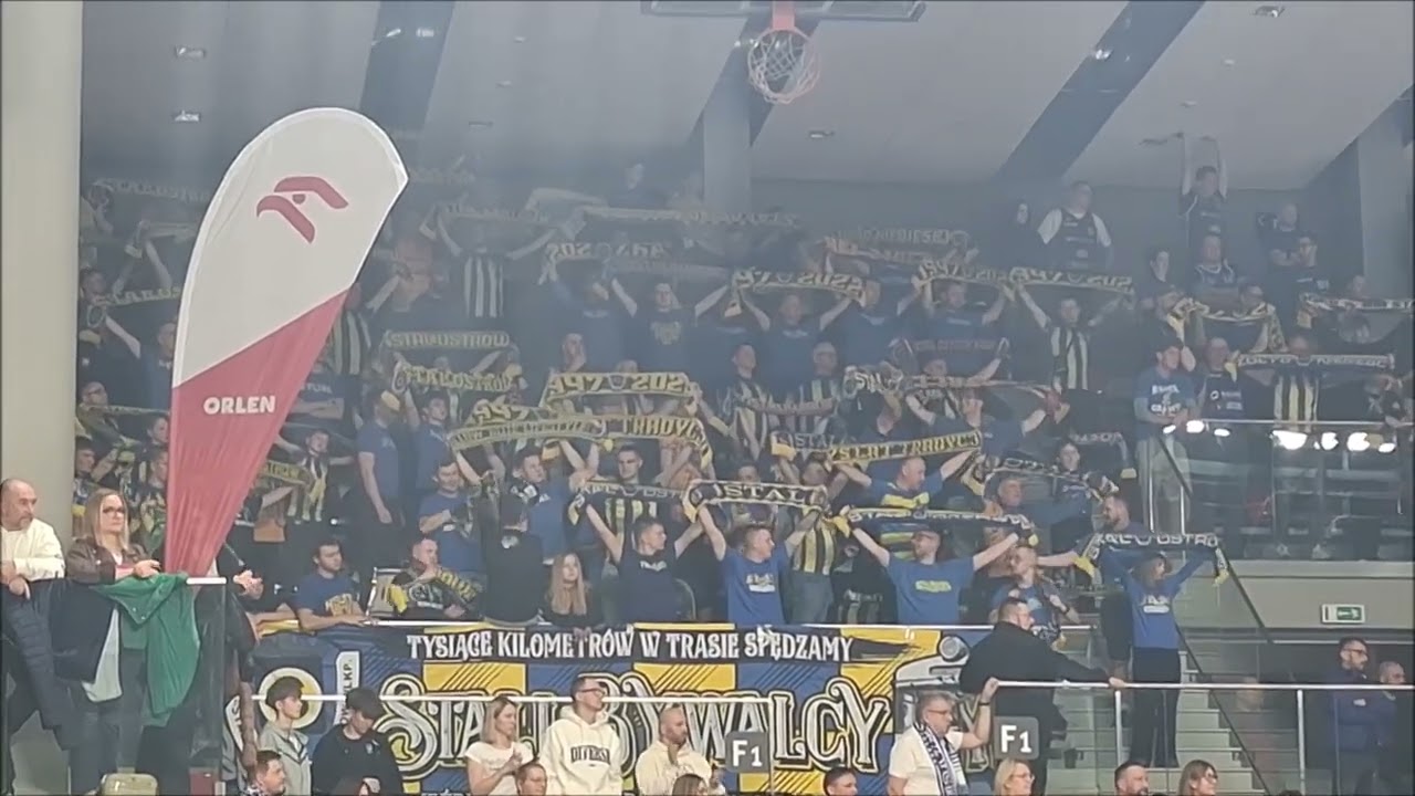 Kibice Stali Ostrów Wielkopolski w Wałbrzychu