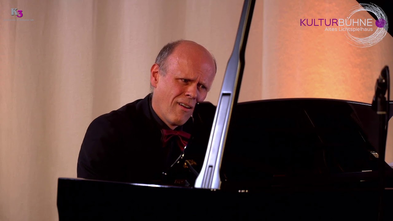 Carl Loewe, Wandrers Nachtlied. Das Eine: "Über allen Gipfeln ist Ruh." - Hendrik Lücke, PianoTenor