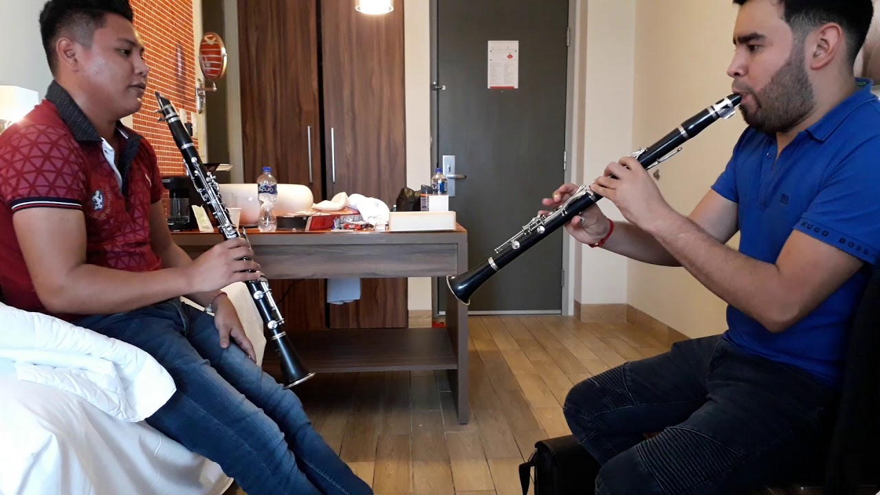 Pitando esta rolita con el mero rey👑👌🏼💪🏼🎶Yovanel Amaya Guzmán