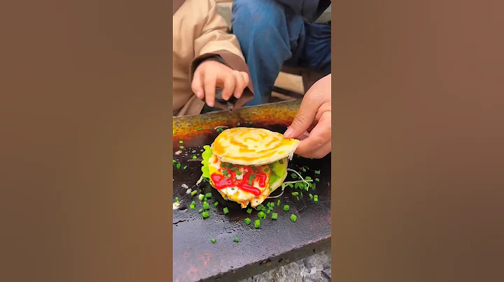 Chinese burger Make breakfast with grandpa - DayDayNews