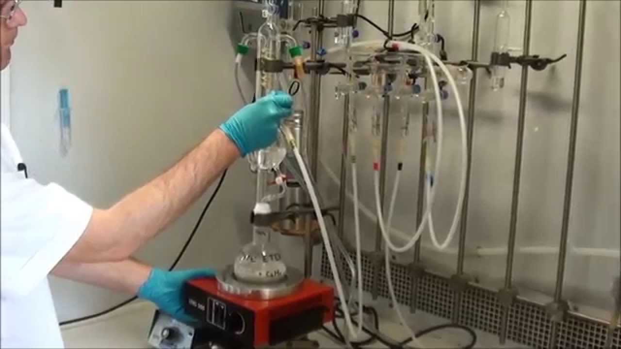 Distillation under inert atmosphere - YouTube
