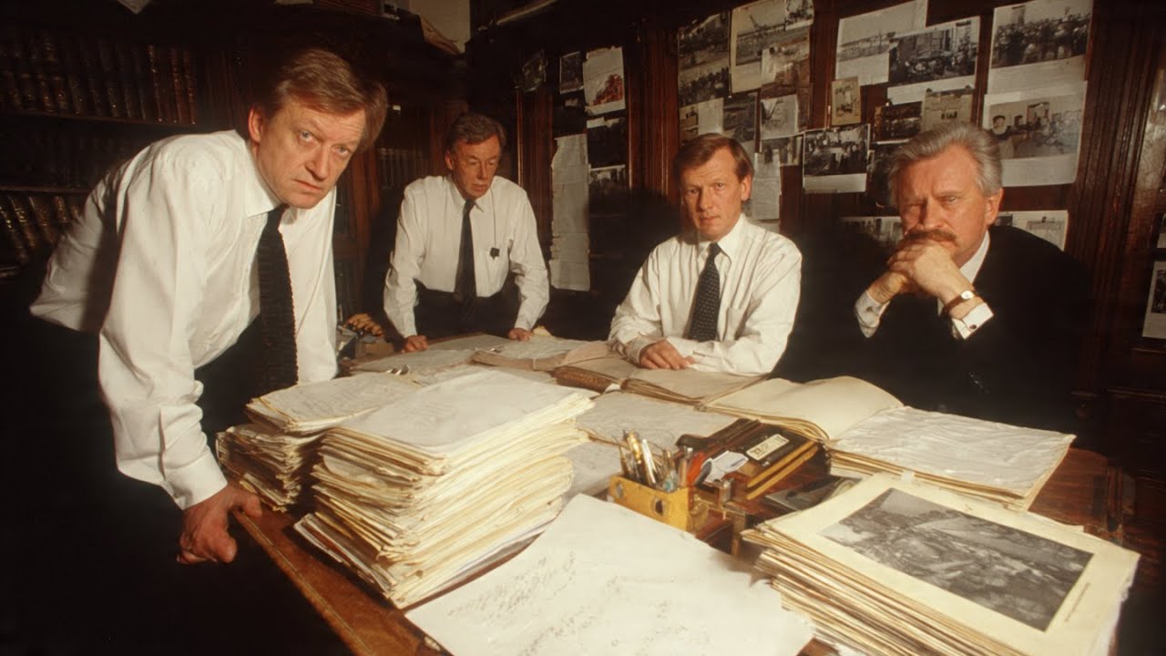 The Day Eisenhower Approved a Nuclear City Under Greenland — And Never Told Denmark