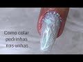 Como colar pedrinhas nas unhas