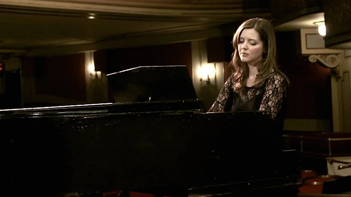 Lori Reed - "Don't Look Back" Music Video