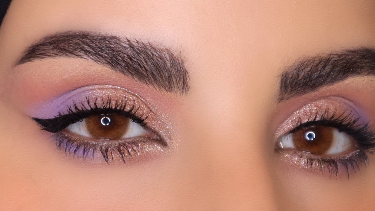 طريقة المكياج الكورى لتوسيع العين مع ايلاينر