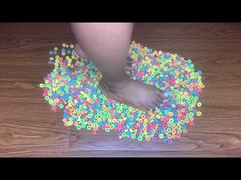 Cereal Crushing | ASMR | Fruit Loops