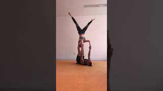 Acroyoga #4 “The bastard brothers”