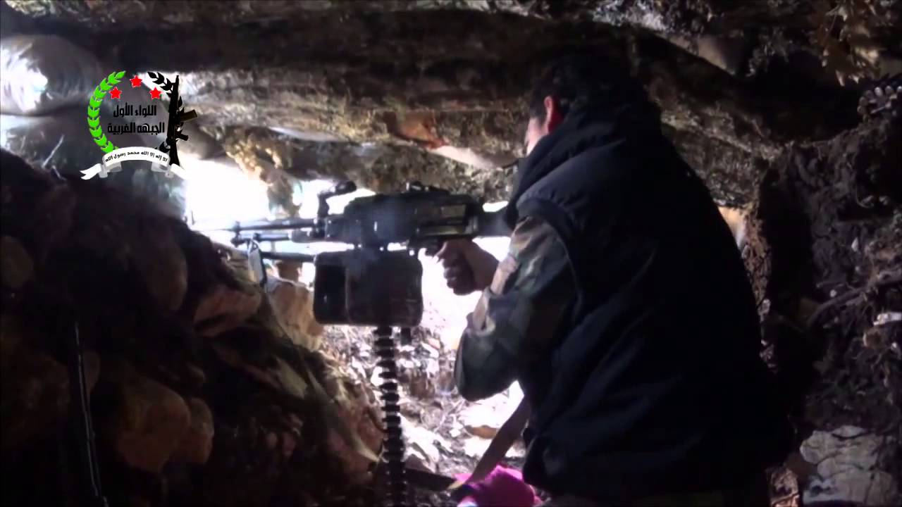 ريف اللاذقية اشتباكات بين الجيش الحر وقوات النظام قرب قمة النبي يونس 15 6 2014