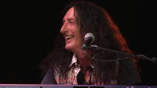 Watch Ken Hensley Circle Of Hands video