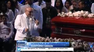 Homenaje A Jenni Rivera - Funeral de Jenni Rivera - Su Hermano Lupillo le canta - 2012