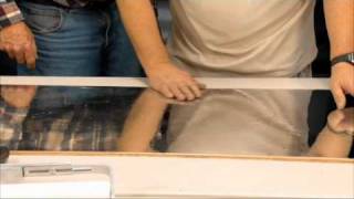 How to Use Adhesive Mylar Sheets in the Construction of a Solar Oven