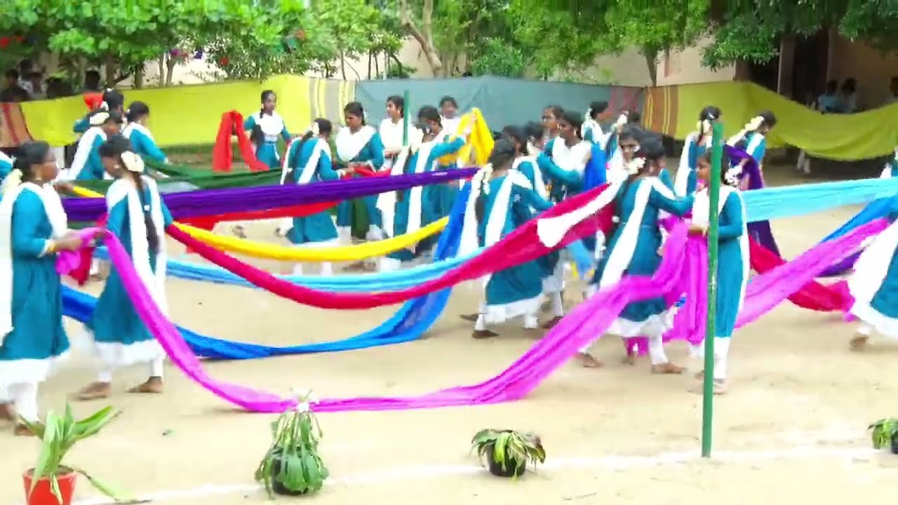 Peacock Dance || 46th Sports Day Celebrations 2024 - 25 || SKGM HSS Thiruppanandal