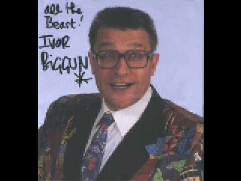 Ivor Biggun - Dorothy Please Trim Your Hinge (misp...