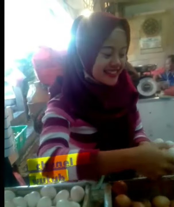 Cwek cantik pedagang jamu gendong masih ABG
