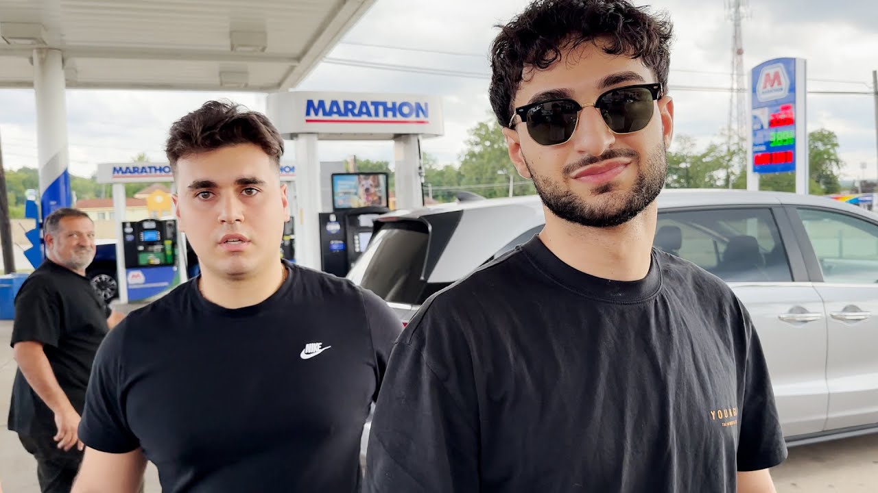 The Croc N Sock Clif Bar Lifter