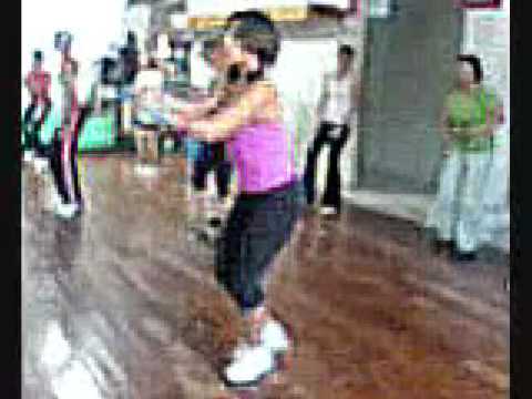 bailando zumba con pamela''muevelo'...  en DURANGO...