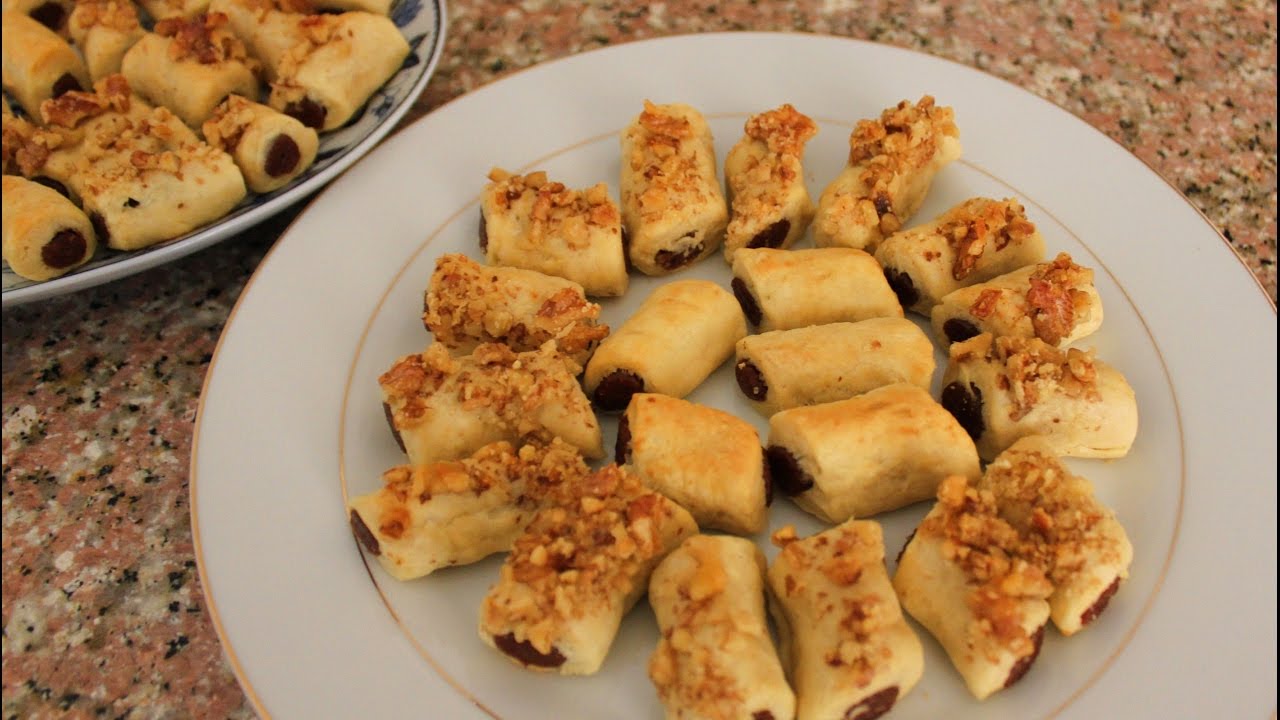 Sweet Kaek bel Ajweh with flour step by step recipe - YouTube