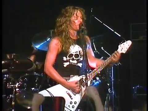 Metallica - Live in Chicago, IL, USA (1983) [Full Pro-Shot]