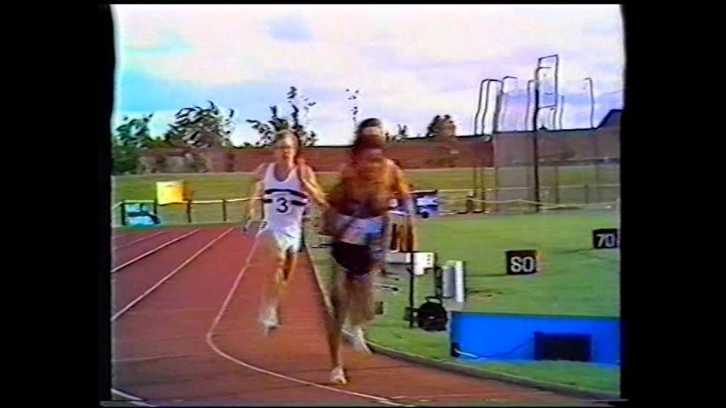 004  4x400 1983 edited