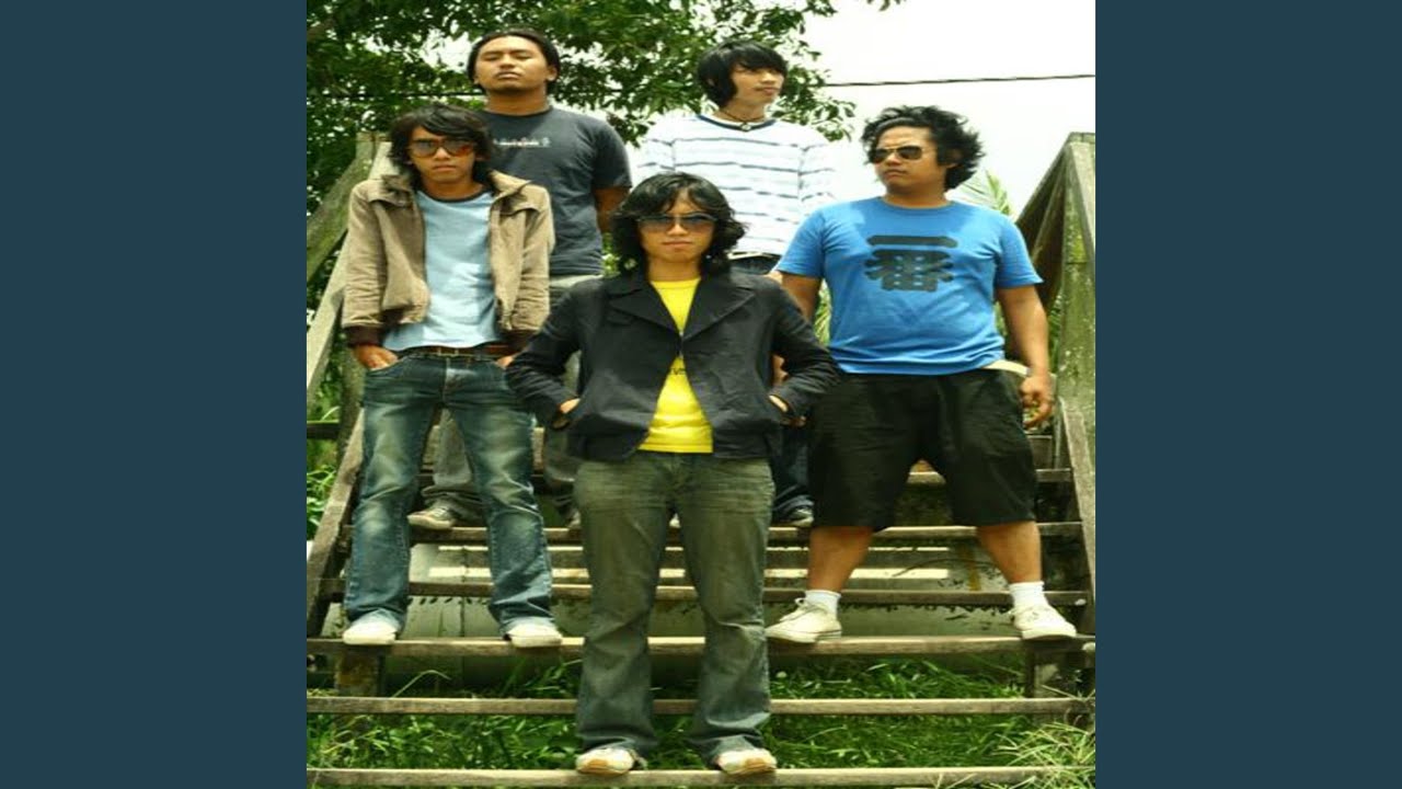 Cinta Gila - YouTube