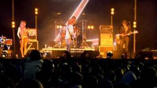 Video thumbnail of "The Zutons // Valerie // Kendal Calling 2009"