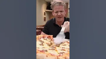 Gordon Baffled By Thin Crust Pizza #shorts