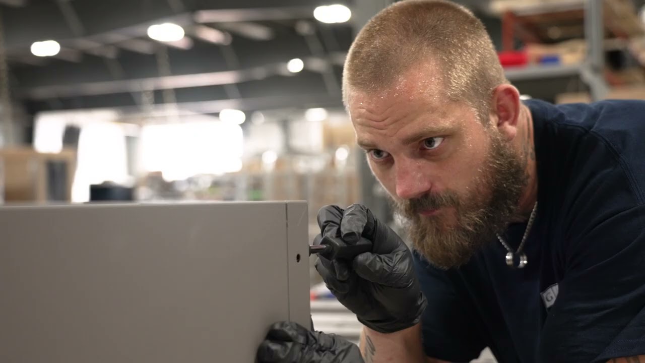 Elevate Your Garage: TECNICA High-End Custom Cabinets – 