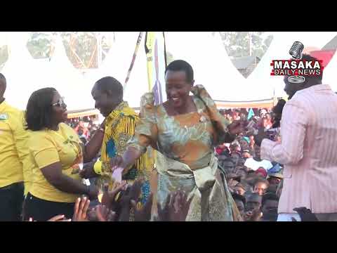 DAVID LUTALO AISHA SONG YUUNO OMUKYALA GWEYAYIMBYEKO 