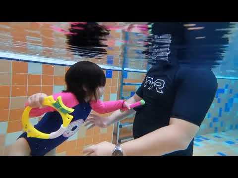 Baby Ariadne 1.2m underwater picking up 2 objects with dip! by Coach Athan.
